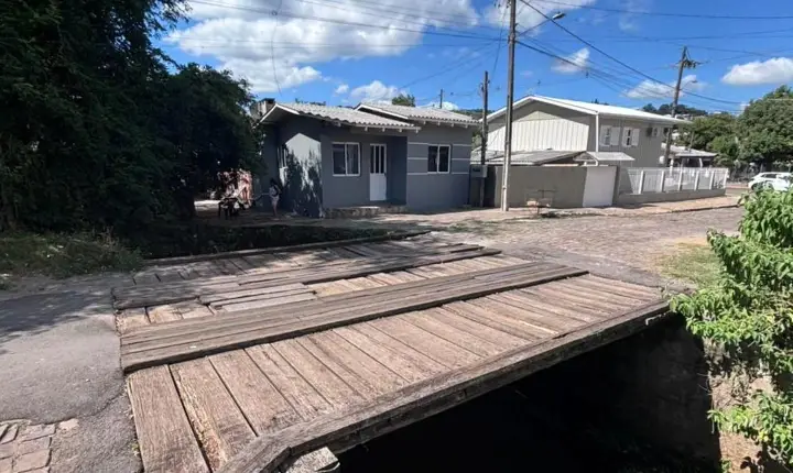 Agora é a vez de pontes na zona urbana