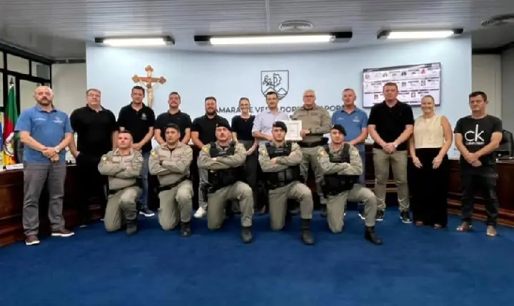 Brigada Militar através do 3º RPMon, recebe homenagem da Câmara de Vereadores de Guaporé.