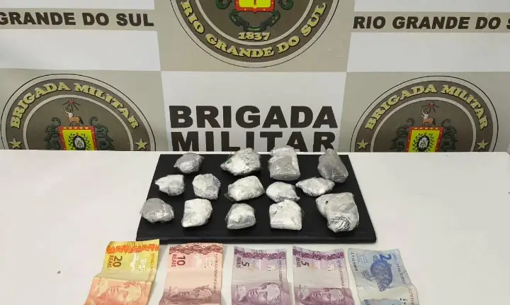 Brigada Militar prende homem e apreende menor por tráfico de drogas em Serafina Corrêa