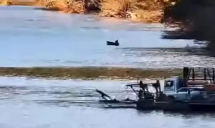 Homem pula de balsa e desaparece no Rio Taquari