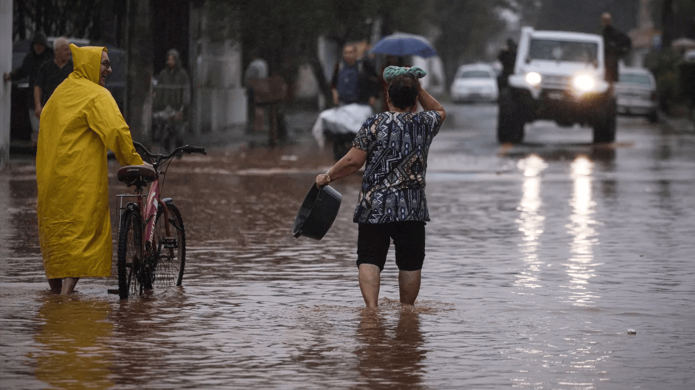 Fim de semana terá forte chuva e alagamentos, mas sem catástrofe