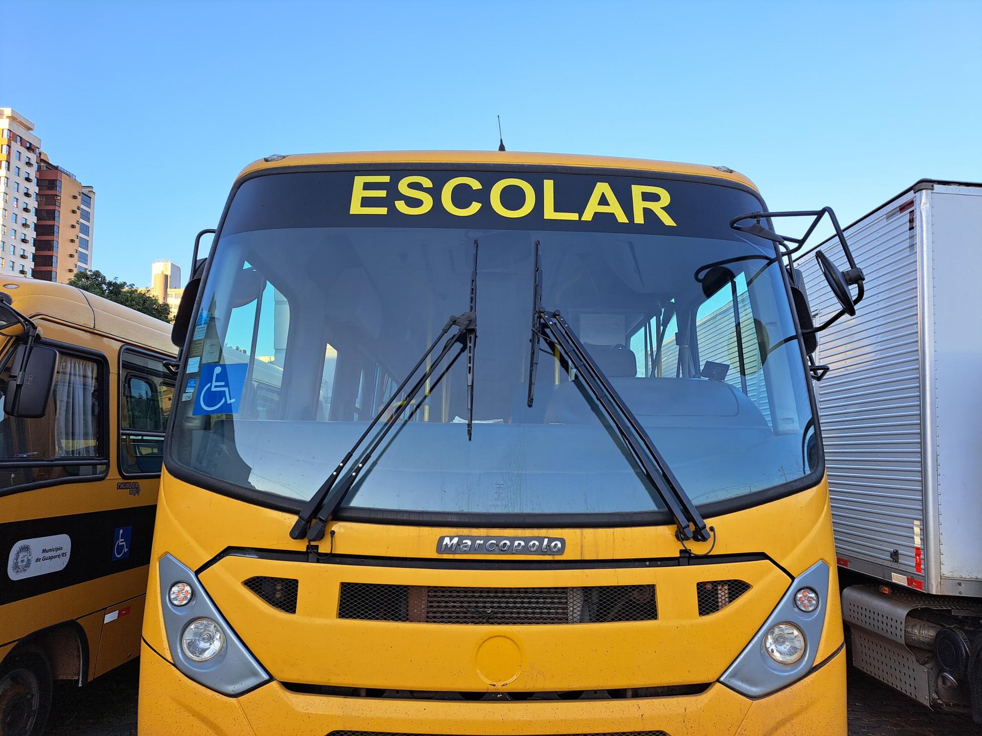 Benefício universitário auxilia mais de 100 estudantes a se deslocarem para estudar