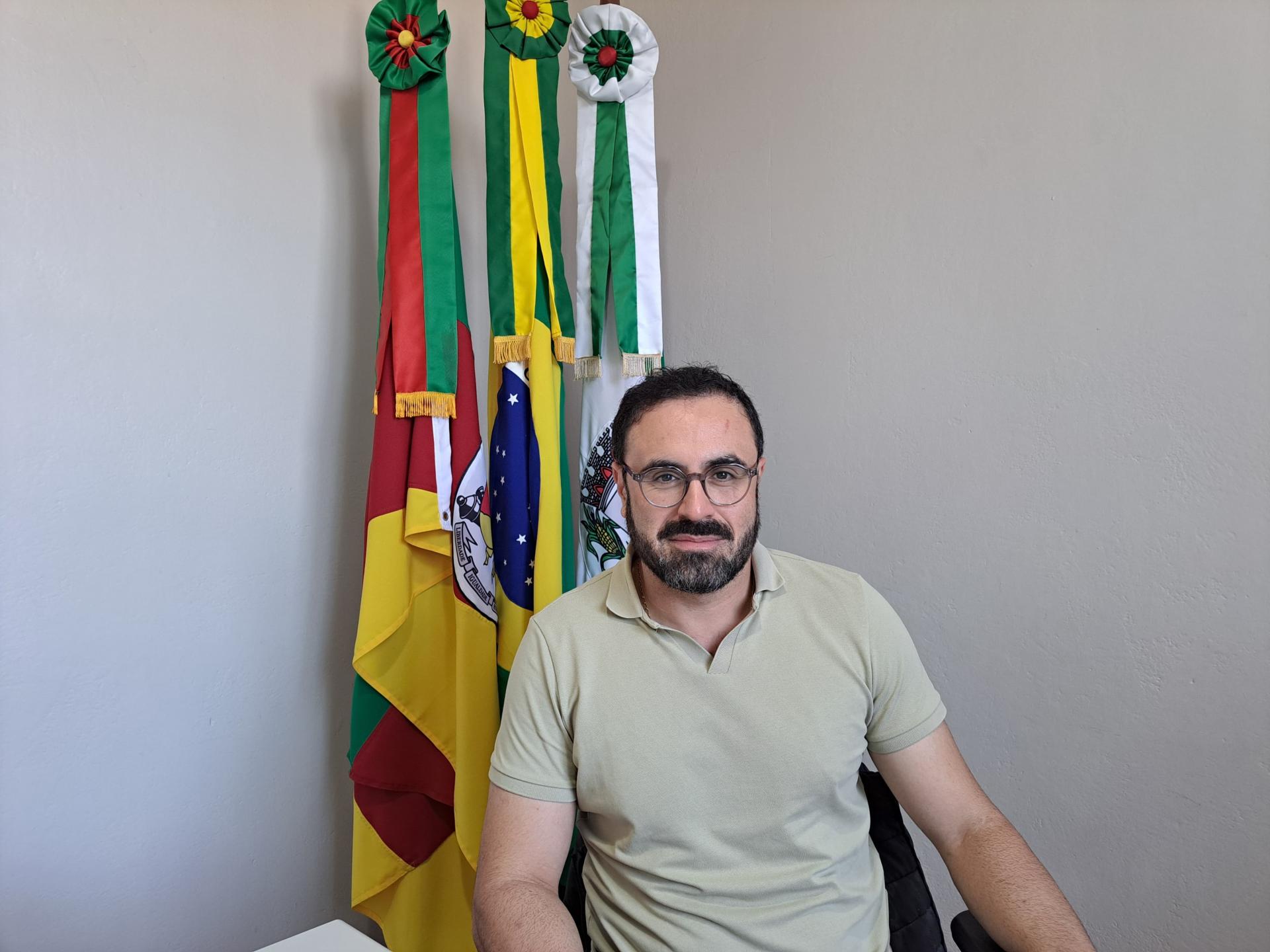 Gustavo Marques, secretário de educação