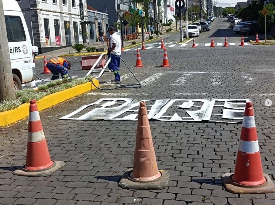 Mudanças na rua Manoel Francisco Guerreiro passam a valer a partir da nova demarcação e sinalização viária