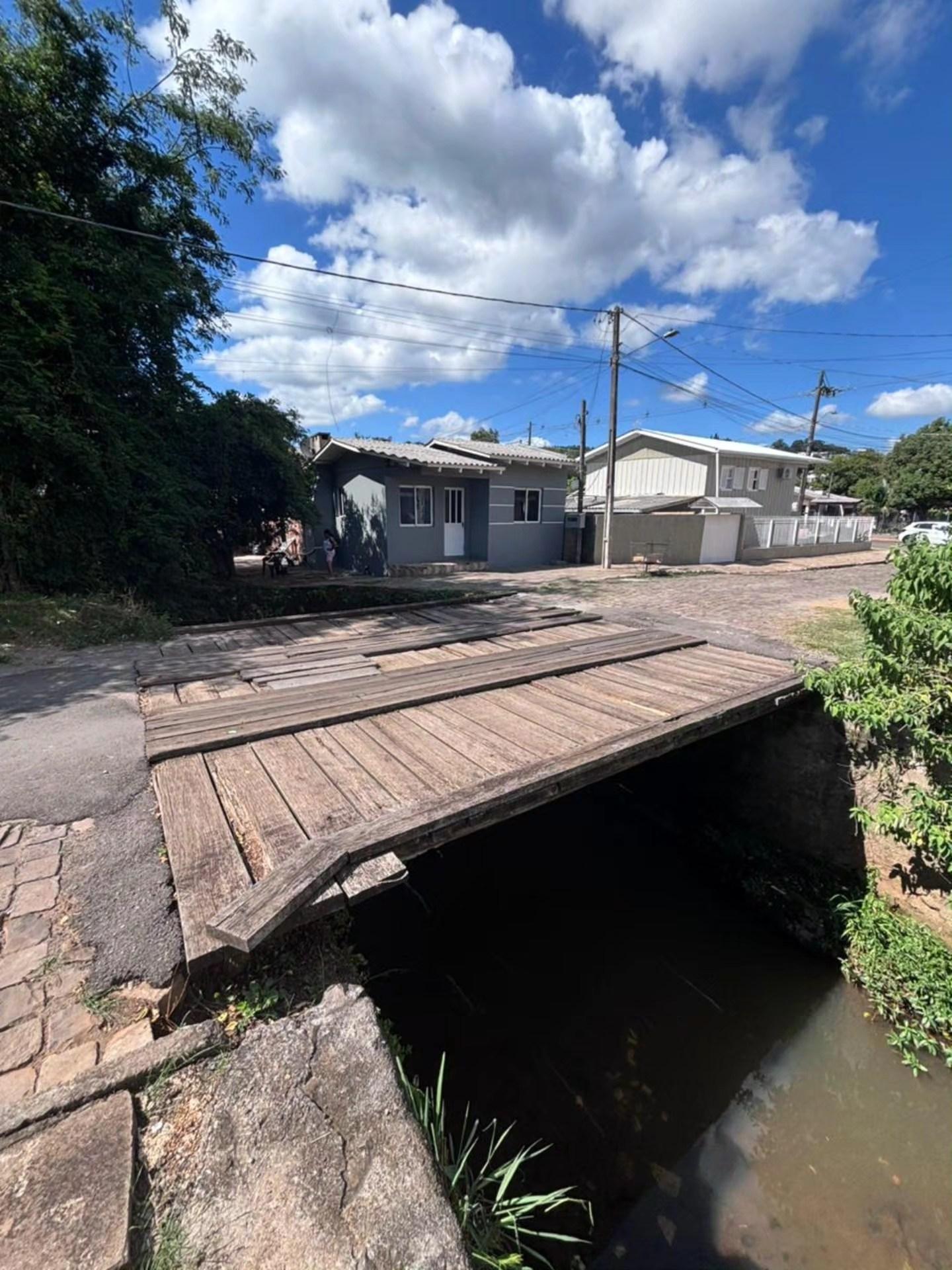 Agora é a vez de pontes na zona urbana