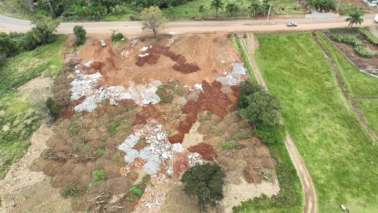 Brigada Militar flagra aterro irregular em Camargo