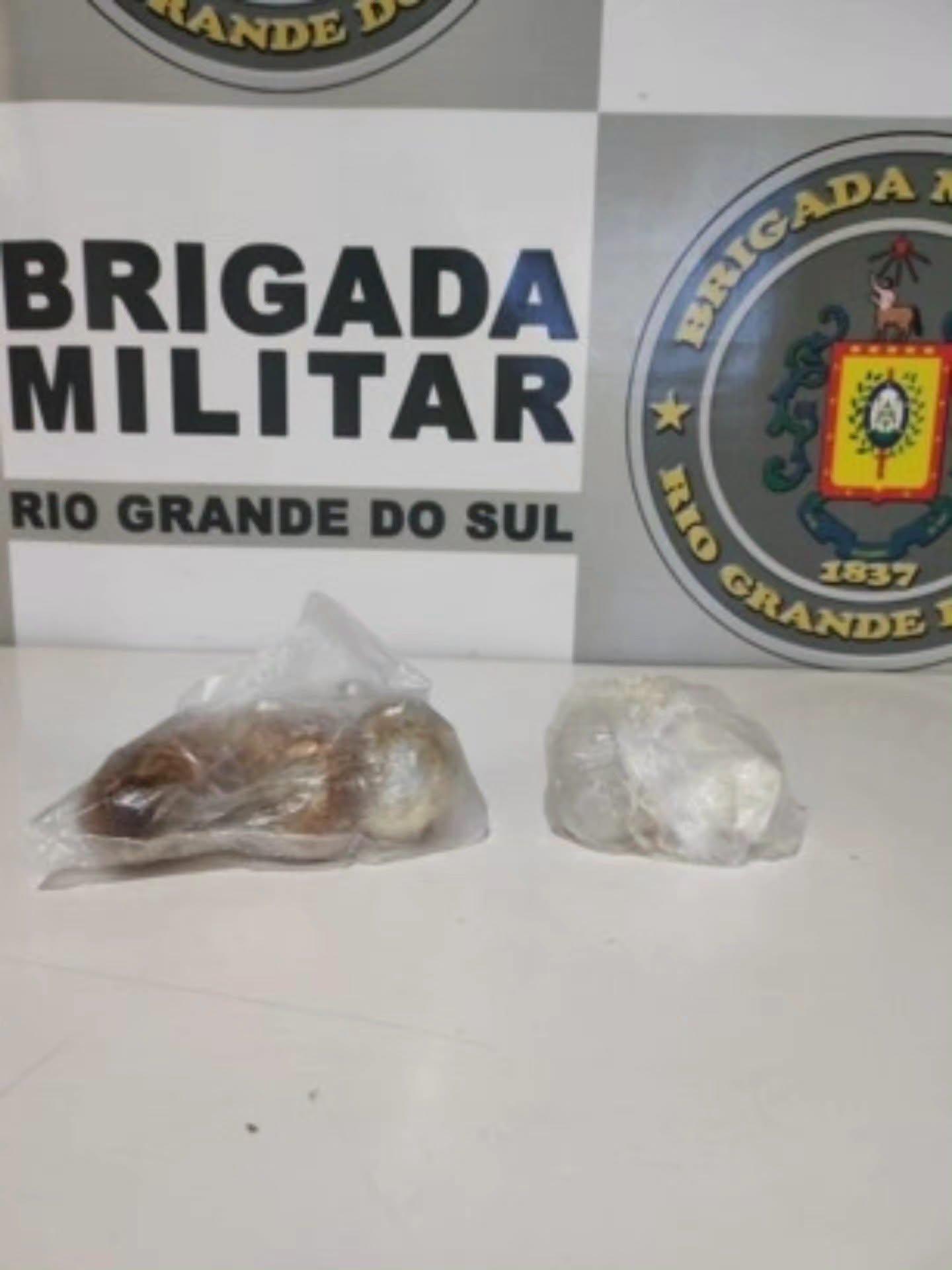Brigada Militar de Guaporé prende duas mulheres por tráfico de drogas
