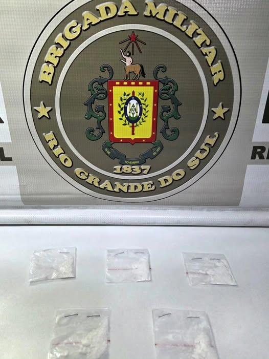 BRIGADA MILITAR PRENDE HOMEM POR TRÁFICO DE DROGAS EM GUAPORÉ