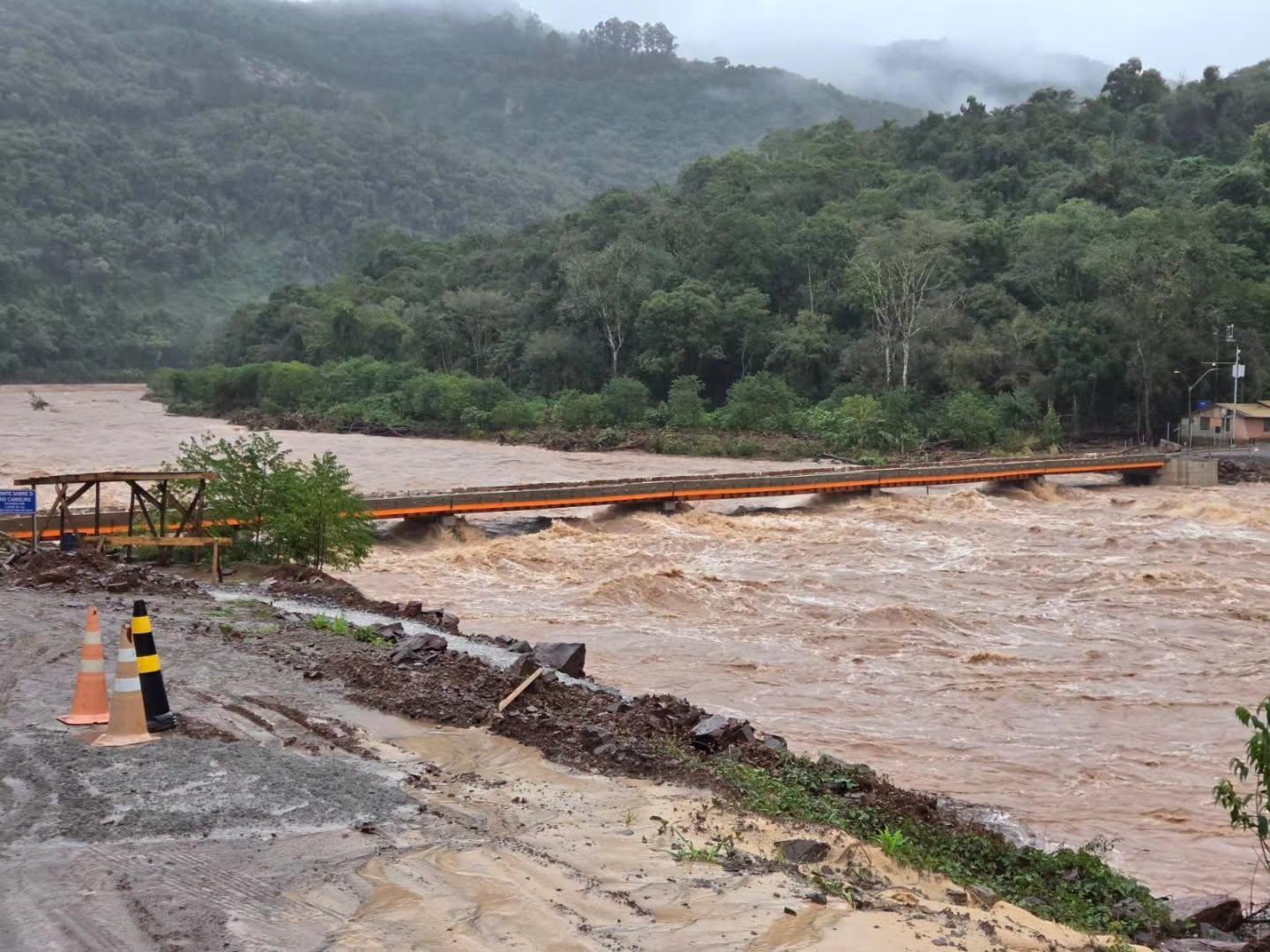 Ponte Dois Lajeados a Cotiporã